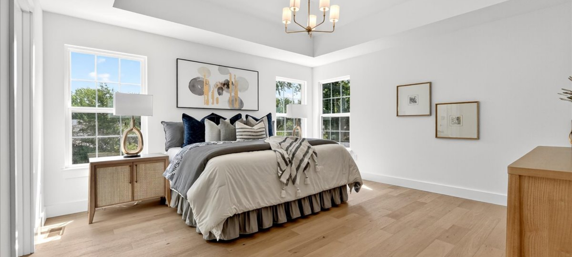 h-1322-kortwright-available-prestige-custom-homes-2025-1920x862